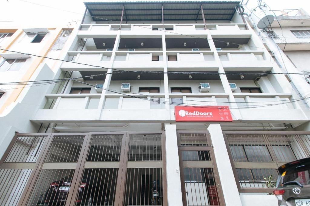 RedDoorz near Osmeña Hway2 - Quarantine Hotel Manila Exterior foto